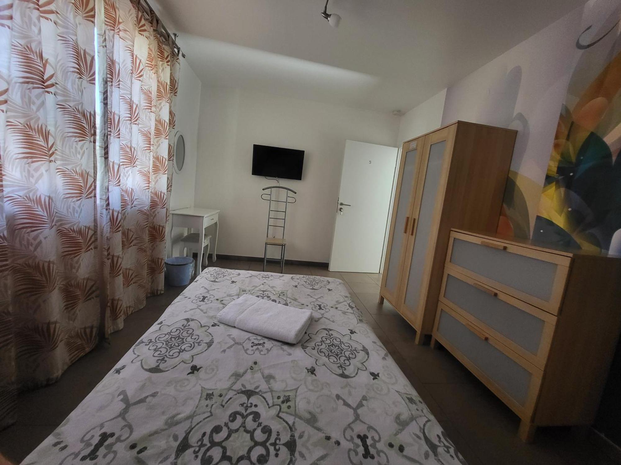 Seelze-Letter Monteurzimmer / Apartment / Messezimmer Buitenkant foto